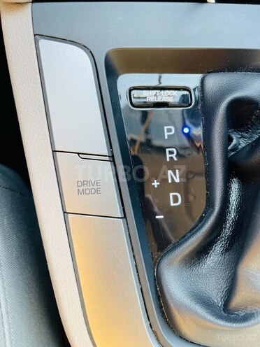 Hyundai Elantra 2016, 77,935 km - 2.0 л - Bakı
