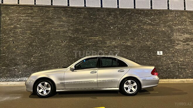 Mercedes E 320 2007, 425,000 km - 3.0 l - Bakı
