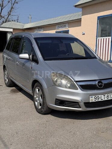 Opel Zafira 2006, 489,546 km - 2.2 l - Qusar