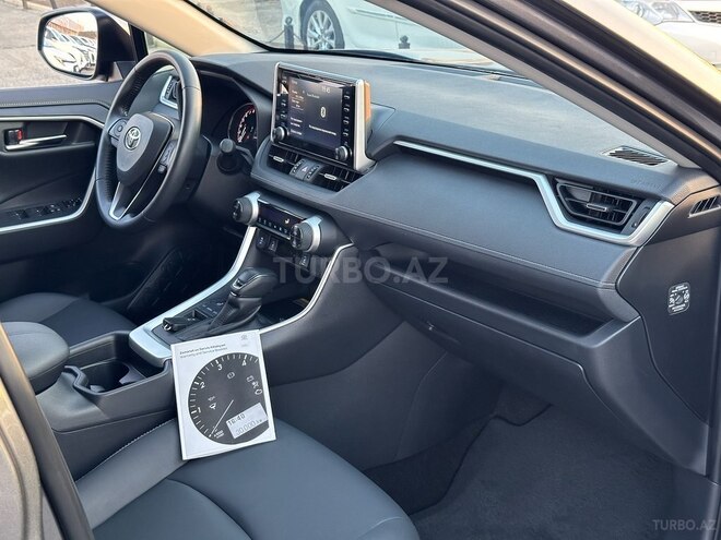 Toyota RAV4 2021, 20,500 km - 2.0 l - Bakı