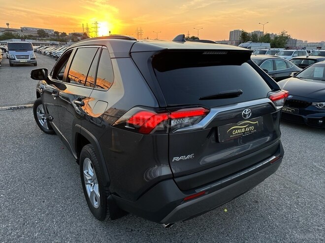 Toyota RAV4 2021, 20,500 km - 2.0 l - Bakı