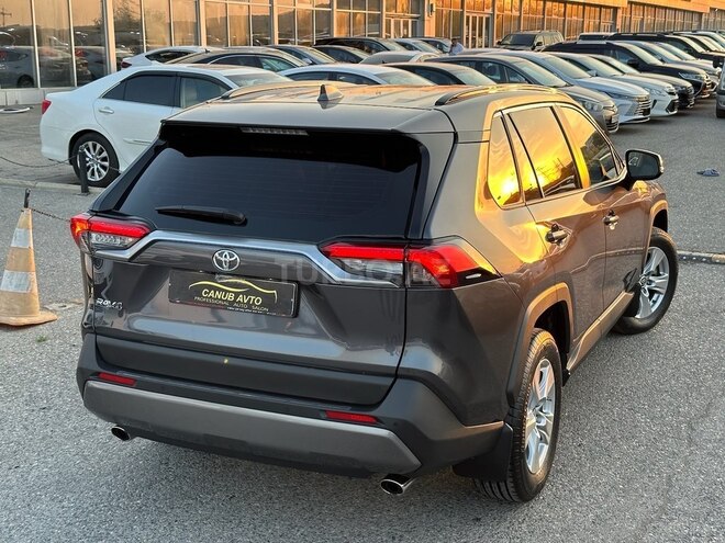 Toyota RAV4 2021, 20,500 km - 2.0 l - Bakı