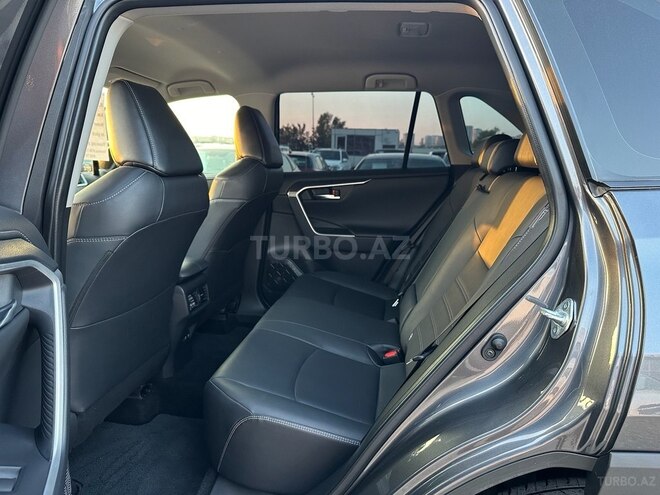 Toyota RAV4 2021, 20,500 km - 2.0 l - Bakı