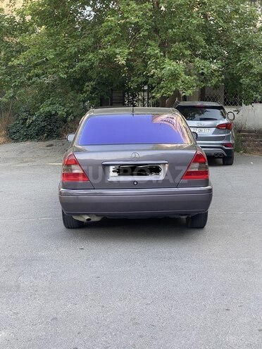 Mercedes C 180 1995, 212,110 km - 1.8 l - Bakı