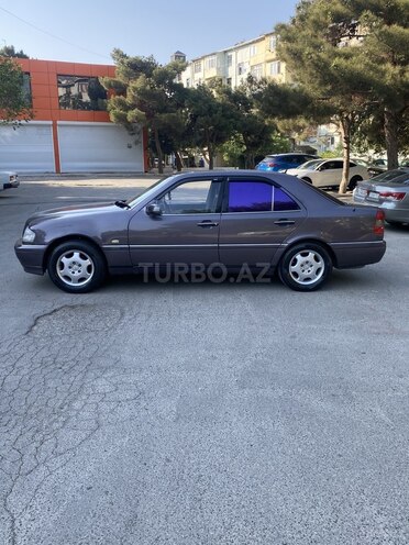 Mercedes C 180 1995, 212,110 km - 1.8 l - Bakı