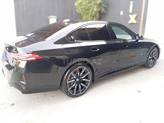 BMW i5 2023, 9,800 km - 0.0 l - Bakı
