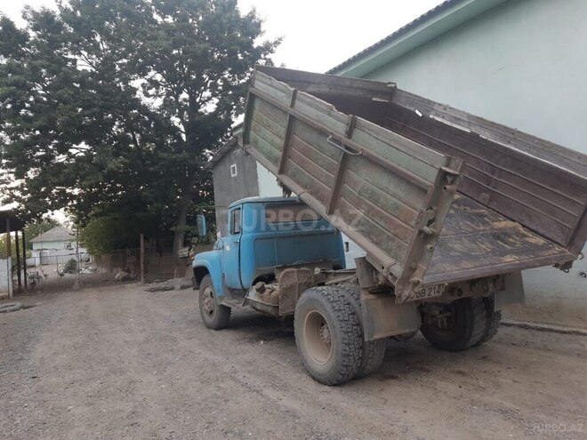 ZIL 130 1982, 800,000 km - 6.0 l - Neftçala