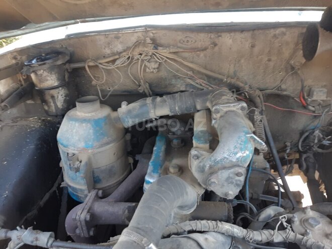 ZIL 130 1982, 800,000 km - 6.0 l - Neftçala
