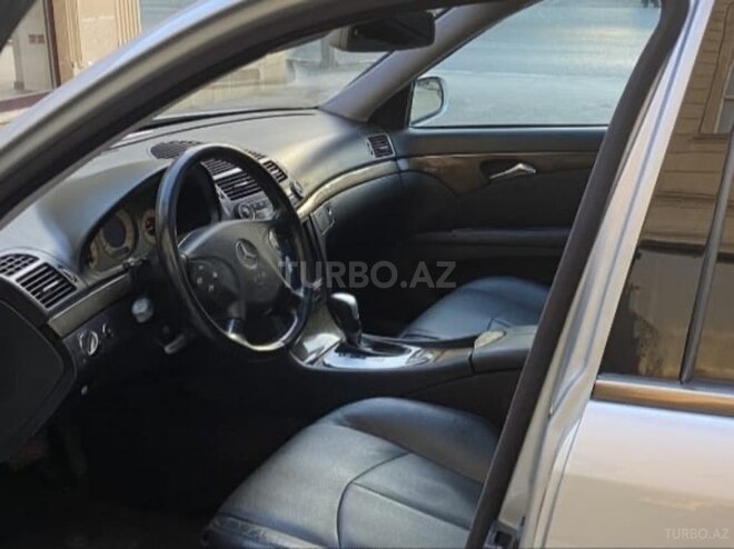 Mercedes  2002, 270,000 km - 2.6 l - Bakı