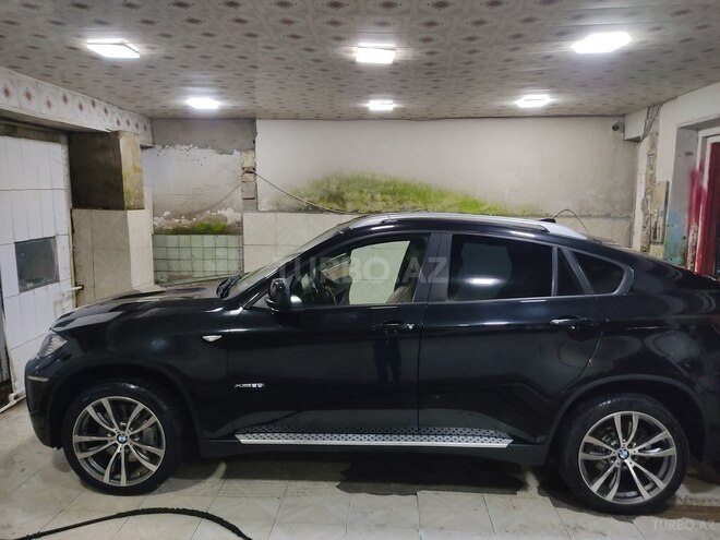 BMW X6 2009, 330,000 km - 4.4 л - Bakı