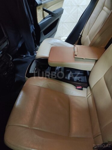 BMW X6 2009, 330,000 km - 4.4 л - Bakı