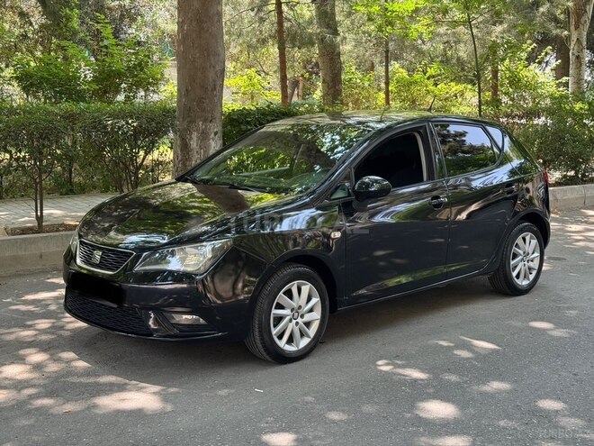 SEAT Ibiza-4