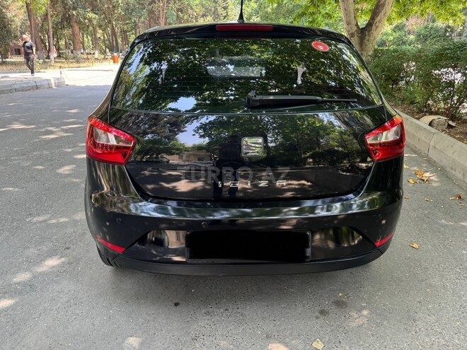 SEAT Ibiza-16
