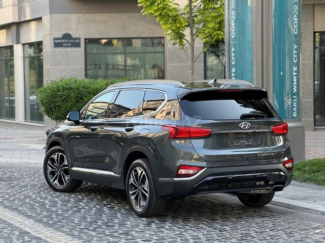 Hyundai Santa Fe-3