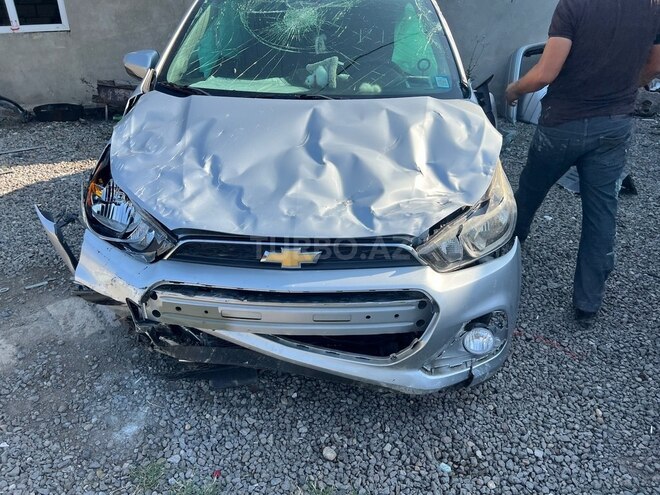 Chevrolet Spark 2017, 40,000 km - 1.4 l - Bakı