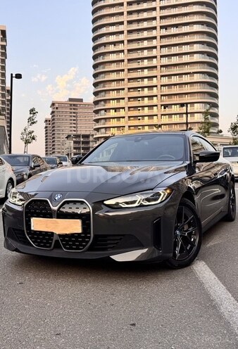 BMW i4-1