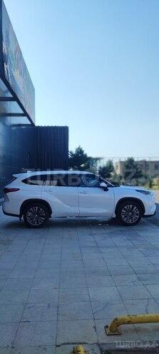 Toyota Highlander 2020, 90,000 km - 2.5 л - Bakı