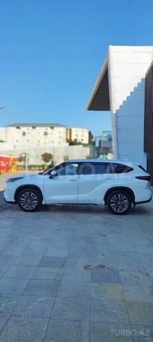 Toyota Highlander 2020, 90,000 km - 2.5 л - Bakı