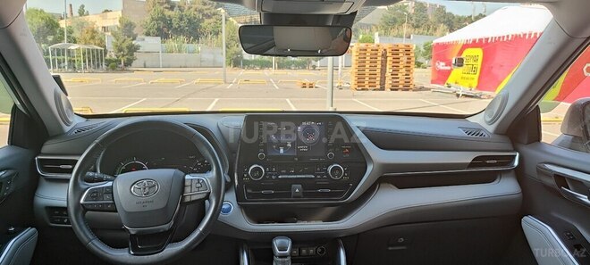 Toyota Highlander 2020, 90,000 km - 2.5 л - Bakı