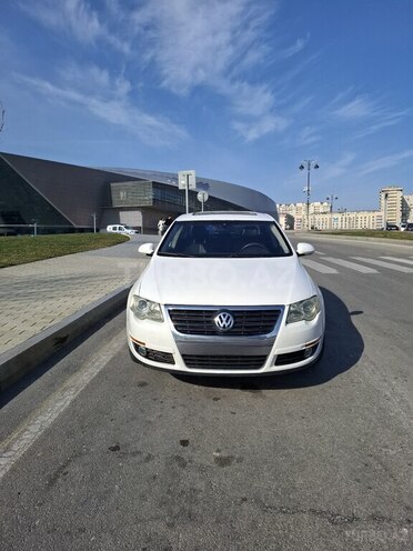 Volkswagen Passat 2008, 267,000 km - 2.0 л - Bakı