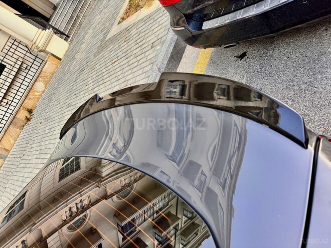 BMW i4-19