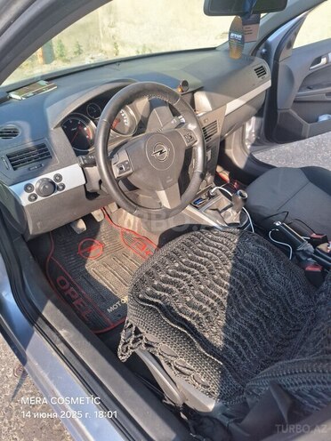 Opel Astra 2006, 400,000 km - 1.9 l - Bakı