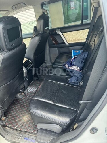Toyota Land Cruiser Prado 2011, 210,630 km - 2.7 l - Bakı