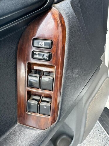 Toyota Land Cruiser Prado 2011, 210,630 km - 2.7 l - Bakı