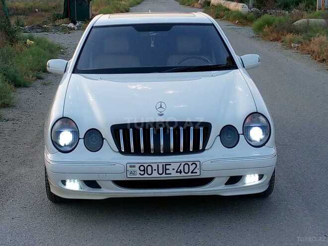 Mercedes E 240 1999, 300,000 km - 2.4 l - Bakı