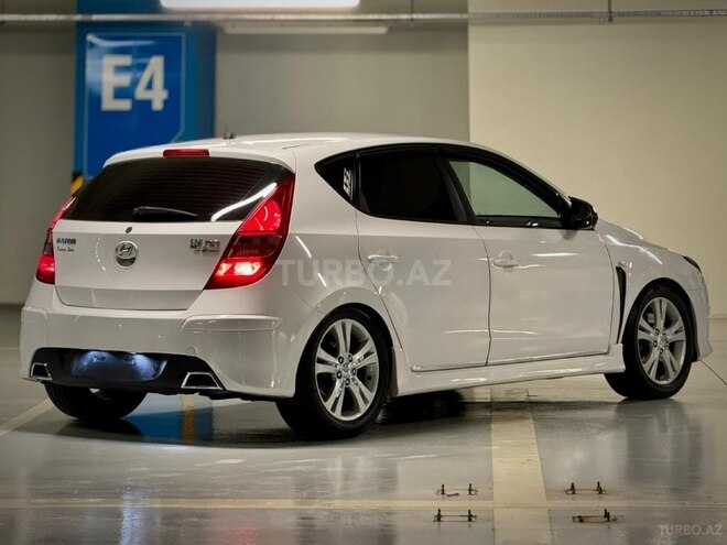 Hyundai i30 2010, 188,000 km - 1.6 л - Gəncə
