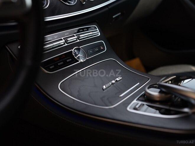 Mercedes E 300 2019, 86,000 km - 2.0 л - Bakı