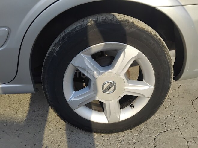 Nissan Sunny 2011, 157,000 km - 1.6 l - Bakı