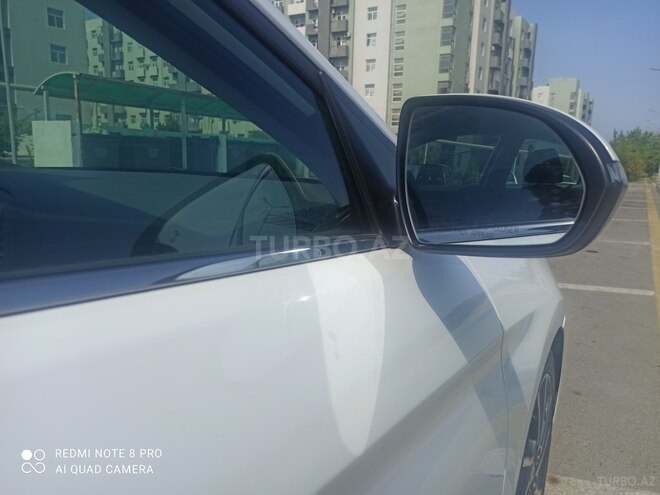 Hyundai Elantra-14