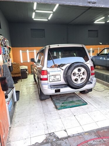 Mitsubishi Pajero io 2001, 373,922 km - 2.0 л - Bakı