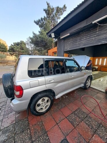 Mitsubishi Pajero io 2001, 373,922 km - 2.0 л - Bakı