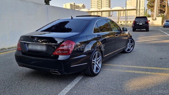 Mercedes S 500 2006, 385,000 km - 3.0 л - Sumqayıt