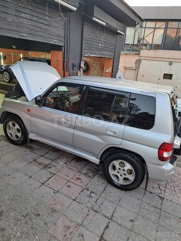 Mitsubishi Pajero io 2001, 373,922 km - 2.0 l - Bakı