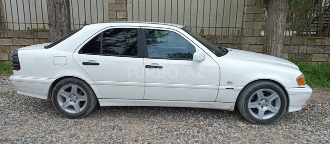 Mercedes C 200 1999, 350,000 km - 2.0 l - Xaçmaz