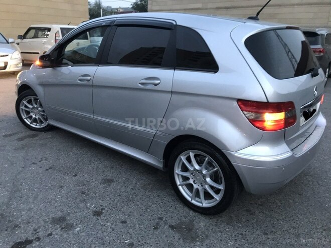 Mercedes B 170 2010, 157,000 km - 2.0 l - Sumqayıt