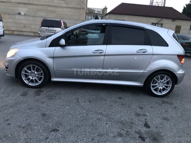 Mercedes B 170 2010, 157,000 km - 2.0 l - Sumqayıt