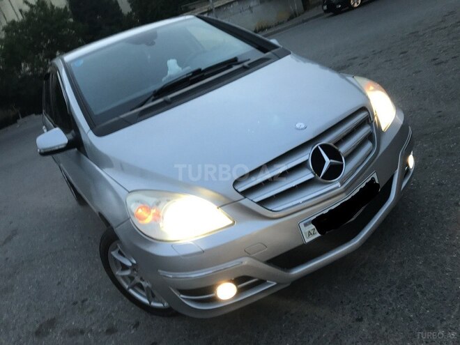 Mercedes B 180 2010, 157,000 km - 1.7 l - Sumqayıt