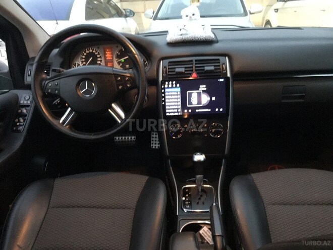 Mercedes B 180 2010, 157,000 km - 1.7 l - Sumqayıt