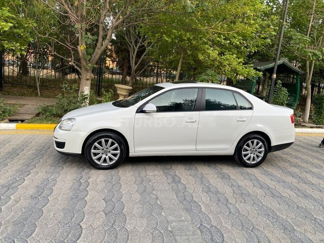 Volkswagen Jetta 2008, 209,000 km - 1.6 l - Bakı