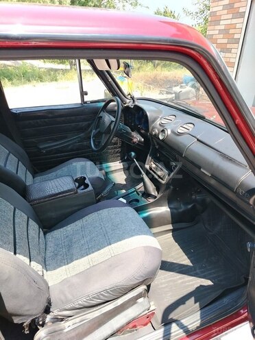 LADA (VAZ) 2106 1995, 95,000 km - 1.5 л - Yevlax