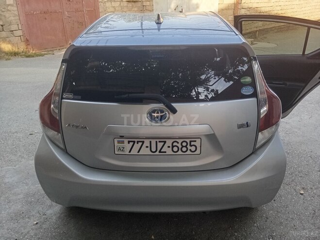 Toyota Aqua 2015, 150,000 km - 1.5 l - Bakı