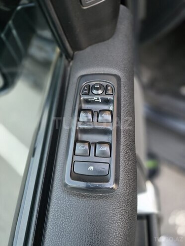 Land Rover Discovery 2012, 226,583 km - 5.0 l - Bakı