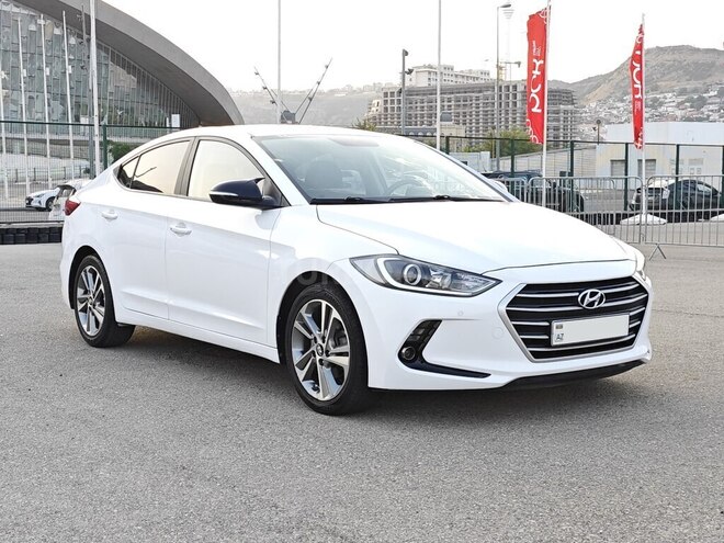 Hyundai Avante 2018, 109,000 km - 1.6 л - Bakı