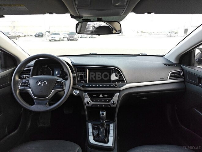 Hyundai Avante 2018, 109,000 km - 1.6 л - Bakı