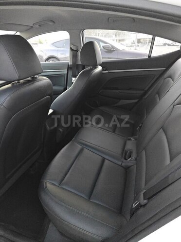 Hyundai Avante 2018, 109,000 km - 1.6 л - Bakı