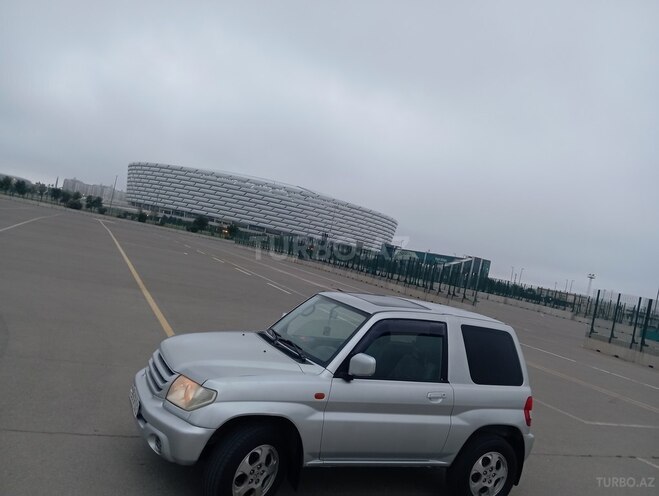 Mitsubishi Pajero io 2000, 273,000 km - 2.0 l - Bakı